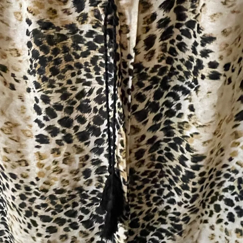 Leopard top, XL - Picture 2 of 3